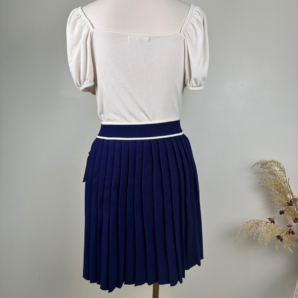 Willow & Wind Navy Blue Pleated Knit Skirt Size M - Preppy Tennis Style Mini NEW - Picture 3 of 12